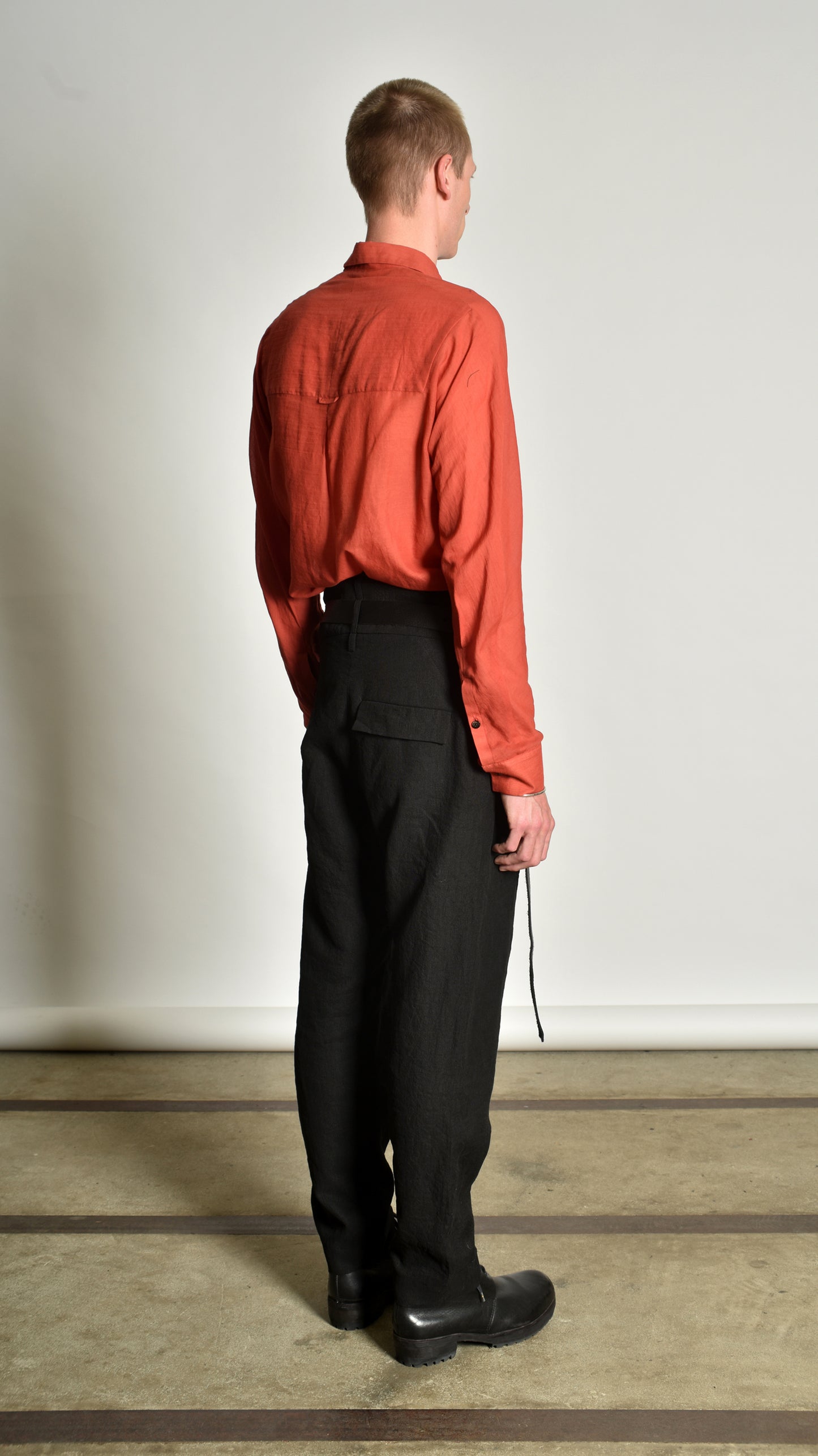 Twistwaist Pleated Decoup Pants (last one size 50)