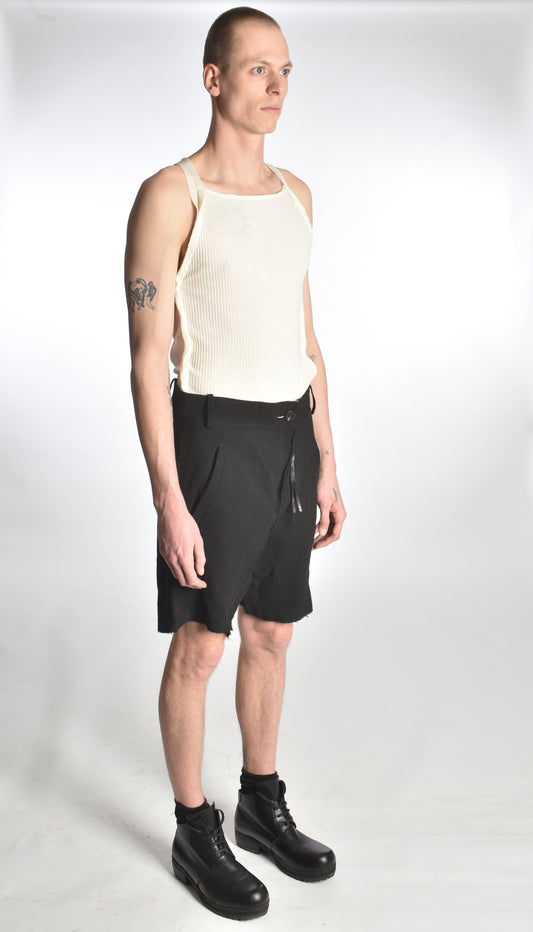 TR52 - Twisted Decoup Shorts