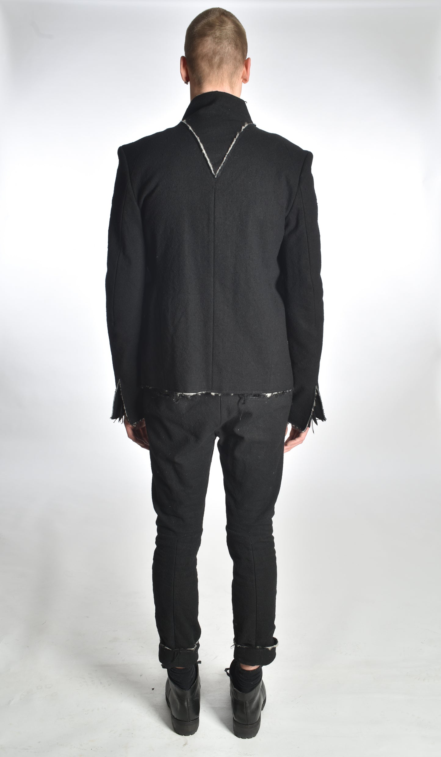 JA76 - Padded Deconstructed Suitjacket