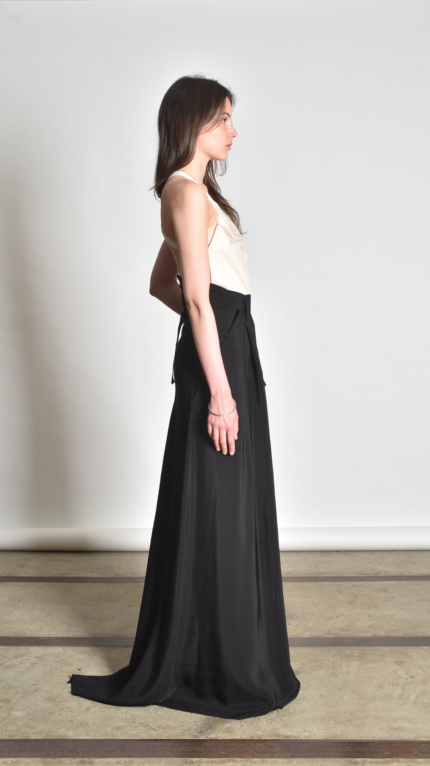 Twistwaist Decoup Skirt
